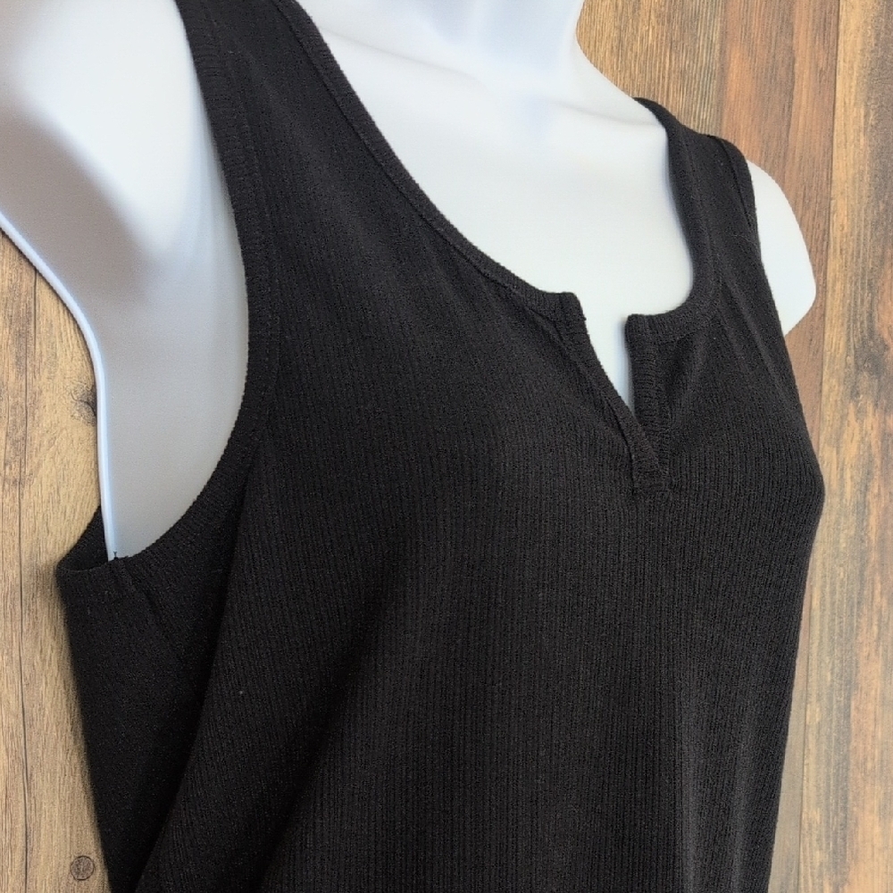 Wishlist Black V Cut Ribbed Tank Top L                                     -K809